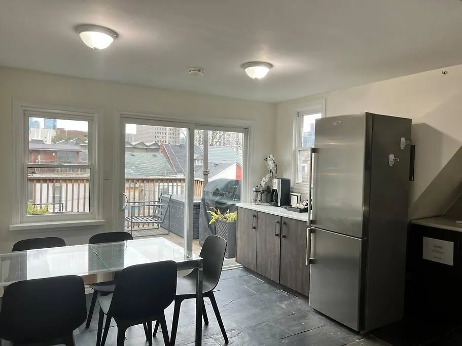 3 Bedroom With Patio Toronto 0*,  Canada
